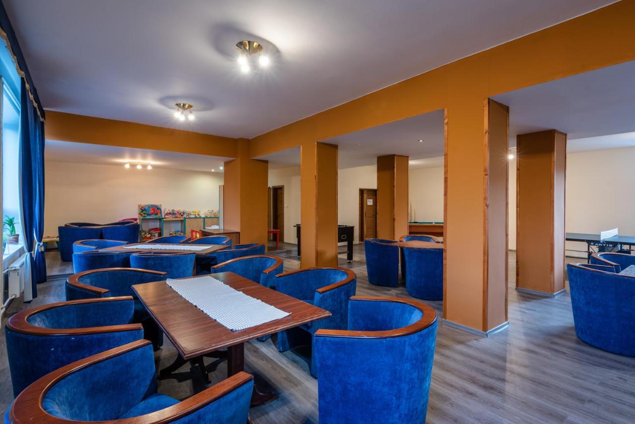 Hotel Poludnica Liptovsky Mikulas Luaran gambar