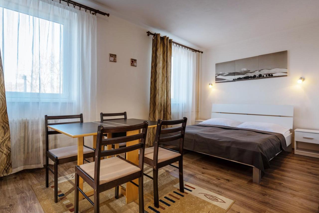 Hotel Poludnica Liptovsky Mikulas Luaran gambar